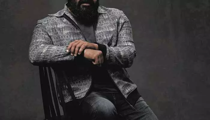 గొప్ప మనసు చాటుకున్న సూపర్ స్టార్.. చిన్న పిల్లల కోసం కీలక నిర్ణయం గొప్ప మనసు చాటుకున్న సూపర్ స్టార్.. చిన్న పిల్లల కోసం కీలక నిర్ణయం