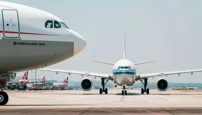 Aviation: భారత గగనతలంపై పాక్ విమానాల నిషేధం పొడిగింపు Aviation: భారత గగనతలంపై పాక్ విమానాల నిషేధం పొడిగింపు