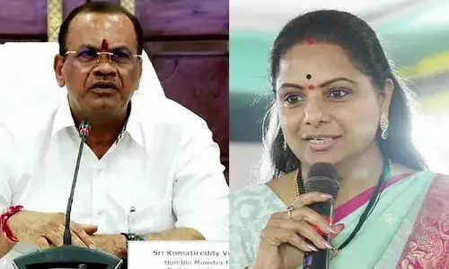 కవిత లేఖను చుసి ప్రజలు నవ్వుకుంటున్నారు.. మంత్రి కోమటిరెడ్డి సెటైర్