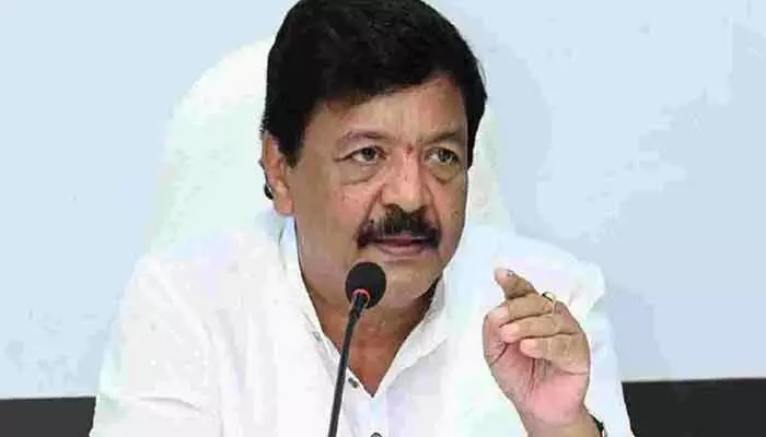 ‘వైసీపీ నేతల మైండ్ బ్లాంక్’.. మంత్రి దుర్గేష్ సంచలన వ్యాఖ్యలు ‘వైసీపీ నేతల మైండ్ బ్లాంక్’.. మంత్రి దుర్గేష్ సంచలన వ్యాఖ్యలు