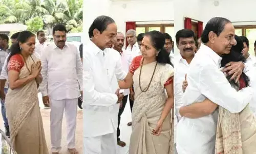 kavitha: బీఆర్ఎస్ లో లేఖ దుమారం..  మరికాసేపట్లో  ఎర్రవల్లి ఫాంహౌస్‌కు కవిత?