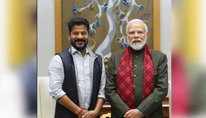 మెట్రో, ఆర్ఆర్ఆర్పై ఫోకస్ .. నిధులకోసం ప్రధానికి సీఎం రేవంత్ విజ్ఞప్తి మెట్రో, ఆర్ఆర్ఆర్పై ఫోకస్ .. నిధులకోసం ప్రధానికి సీఎం రేవంత్ విజ్ఞప్తి