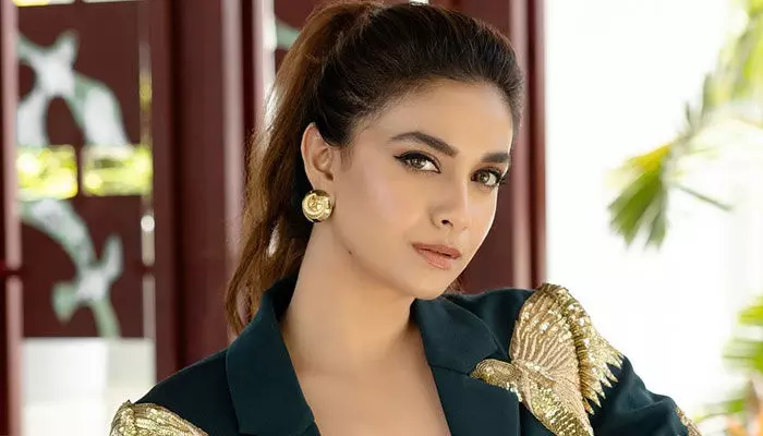 డిఫరెంట్ లుక్లో దర్శనమిచ్చిన కీర్తిసురేష్.. ఫొటో చూస్తే షాక్ అవ్వాల్సిందే? డిఫరెంట్ లుక్లో దర్శనమిచ్చిన కీర్తిసురేష్.. ఫొటో చూస్తే షాక్ అవ్వాల్సిందే?
