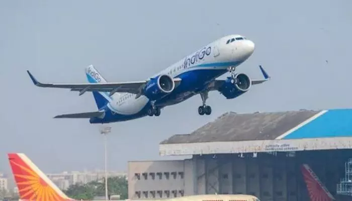 IndiGo: ఇండిగోలో మరింత వాటా విక్రయిస్తున్న సహ వ్యవస్థాపకుడు రాకేష్ గంగ్వాల్ IndiGo: ఇండిగోలో మరింత వాటా విక్రయిస్తున్న సహ వ్యవస్థాపకుడు రాకేష్ గంగ్వాల్