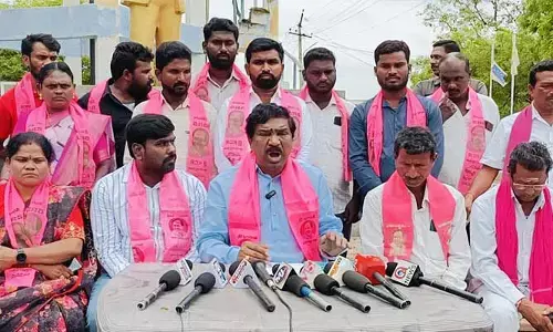 నీ చుట్టూ ఉన్న వారంతా నా కోవర్టులే.. కడియం పై ఘాటైనా విమర్శలు చేసిన రాజయ్య