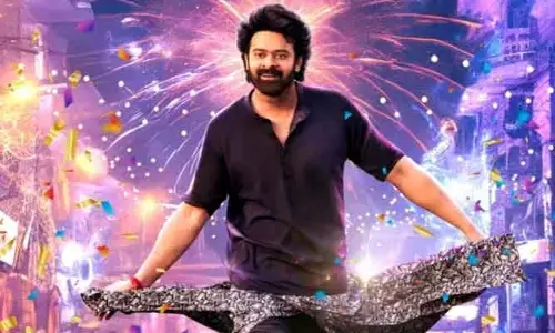 Prabhas: డార్లింగ్ ఫ్యాన్స్‌కు ఇక పండుగే.. ఈ ఏడాదే రాజాసాబ్ రిలీజ్!