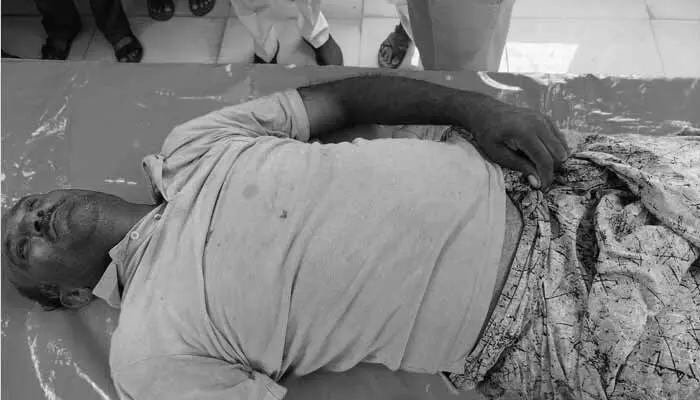 కొడుకు ప్రేమ వివాహం.. తండ్రికి మరణానికి యమపాశం ..! కొడుకు ప్రేమ వివాహం.. తండ్రికి మరణానికి యమపాశం ..!