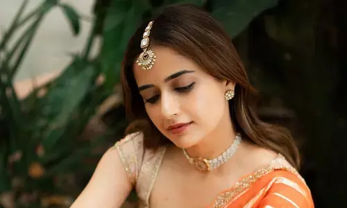 లంగా ఓణిలో మెస్మరైజ్ చేస్తున్న మెగా బ్యూటీ.. జస్ట్ డైమండ్ అంతే అంటూ కామెంట్స్