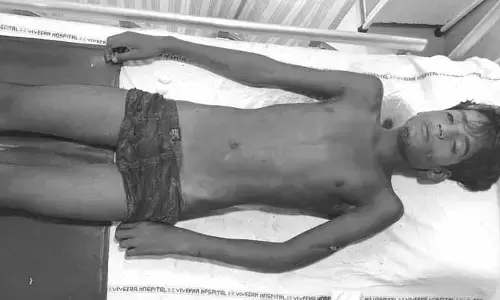 ప్రమాదవశాత్తు వలస కార్మికుడు మృతి