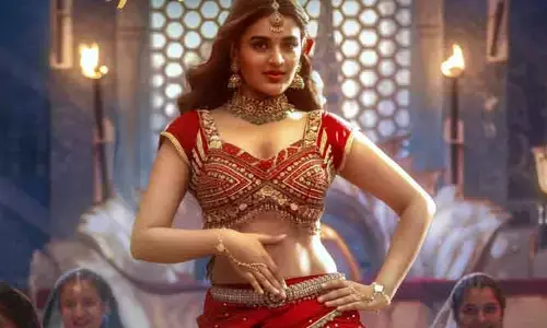 Harihara Veeramallu: ది సిజ్లింగ్ తారా గ్లామర్ అండ్ ఎనర్జీతో రావడానికి సిద్ధంగా ఉంది.. కలర్ ఫుల్‌గా నిధి అగర్వాల్ పోస్ట్
