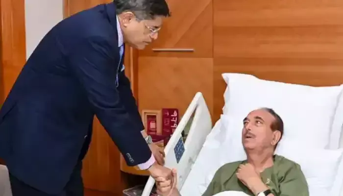 ఎంపీ ఆజాద్ కు అస్వస్థత