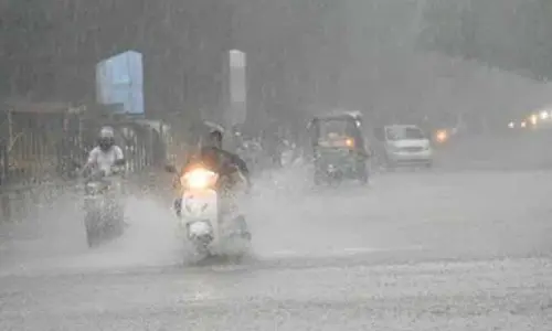 నేడు, రేపు తేలికపాటి నుంచి మోస్తరు వర్షాలు