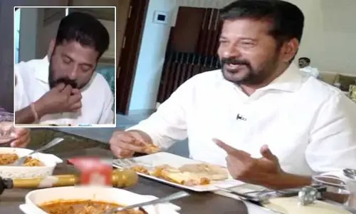 ముగిసిన భేటీ.. ఆమెతో కలిసి భోజనం చేసిన CM రేవంత్