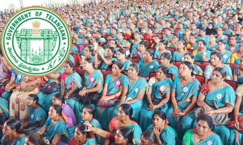 అంగన్‌వాడీలకు సర్కార్ తీపికబురు.. వారి ఖాతాల్లోకి రూ.2 లక్షలు