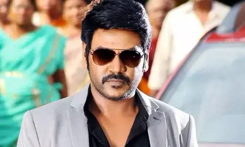 BENZ: రాఘవ లారెన్స్ సినిమాలో హీరోయిన్‌గా యంగ్ బ్యూటీ.. వైరల్‌గా మారిన ట్వీట్