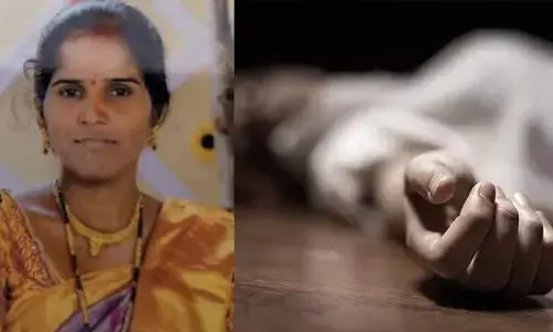 విద్యుత్ షాక్ తో గృహిణి మృతి