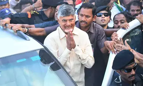 ఢిల్లీలో కీలక మీటింగ్.. బయల్దేరిన సీఎం చంద్రబాబు
