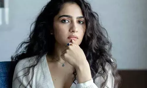 Rukmini Vasant: బంపర్ ఆఫర్ అందుకున్న రుక్మిణి వసంత్.. ఆ స్టార్ డైరెక్టర్‌తో సినిమా