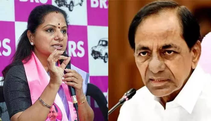 Kavitha episode: కవిత ఎపిసోడ్ తో రెండుగా బీఆర్ఎస్ క్యాడర్!.. సర్పంచ్ ఎన్నికల ముందు కారు పార్టీకి కొత్త టెన్షన్ Kavitha episode: కవిత ఎపిసోడ్ తో రెండుగా బీఆర్ఎస్ క్యాడర్!.. సర్పంచ్ ఎన్నికల ముందు కారు పార్టీకి కొత్త టెన్షన్
