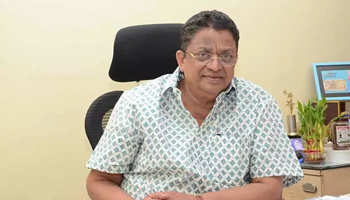 ఐ బొమ్మ రవిని ఎన్కౌంటర్ చేయాలి: ప్రొడ్యూసర్ సంచలన వ్యాఖ్యలు ఐ బొమ్మ రవిని ఎన్కౌంటర్ చేయాలి: ప్రొడ్యూసర్ సంచలన వ్యాఖ్యలు