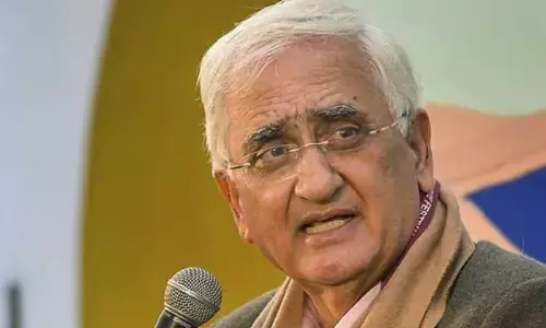 Congress: కాంగ్రెస్ పార్టీకి తలనొప్పిగా సీనియర్ నేతలు..!