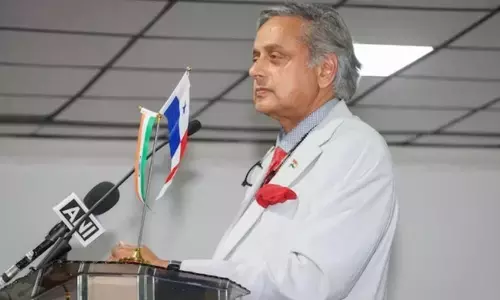 Shashi Tharoor: కొలంబియా ప్రభుత్వంపై అసహనం వ్యక్తం చేసిన శశిథరూర్