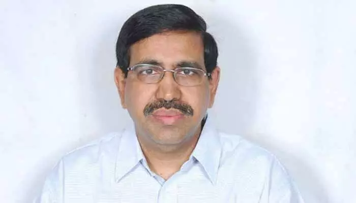 ఏపీలో భారీ వర్షాలు.. అధికారులకు మంత్రి నారాయణ ఆదేశాలు ఏపీలో భారీ వర్షాలు.. అధికారులకు మంత్రి నారాయణ ఆదేశాలు