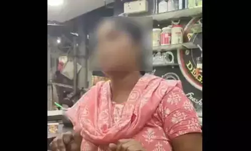 మహిళతో తిరువూరు ఏఎంసీ డైరెక్టర్‌ అసభ్య ప్రవర్తన.. పోలీసులకు ఫిర్యాదు