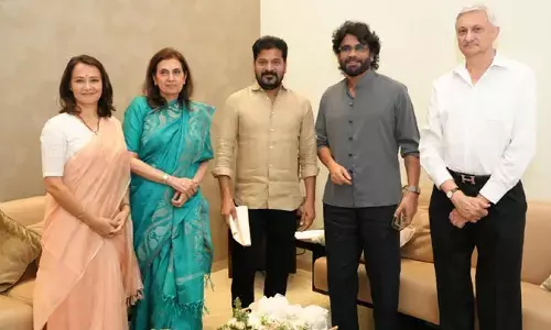 Nagarjuna: సీఎం రేవంత్‌ని కలిసిన హీరో నాగార్జున దంపతులు..