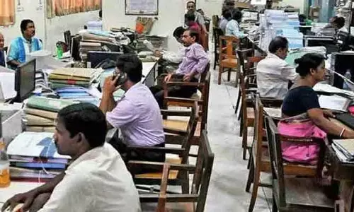 ఉద్యోగులకు బిగ్ అలర్ట్.. గడువు పెంచిన ప్రభుత్వం
