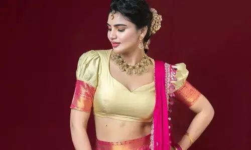 Jabardast varsha: జబర్దస్త్ పోజులతో రెచ్చిపోయిన వర్ష...ఒక్కో ఫోటో ఒక్కో డైమండ్
