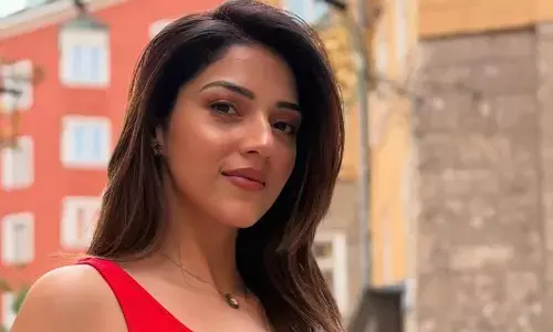 హృదయం నిశ్శబ్దంగా బద్ధలైంది.. మెహ్రీన్ సెన్సేషనల్ పోస్ట్