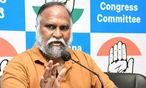 Jaggareddy: తప్పు మీరు చేసి రాహుల్ గాంధీని అంటారా?..  జగ్గారెడ్డి ఫైర్