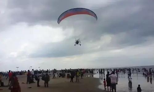 Beach Festival : మచిలీపట్నంలో బీచ్ ఫెస్టివల్.. 2k రన్ లో పాల్గొన్న బైరవం టీం