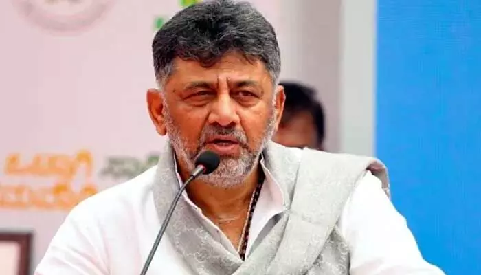 కర్నాటక సర్కార్ కీలక నిర్ణయం కర్నాటక సర్కార్ కీలక నిర్ణయం