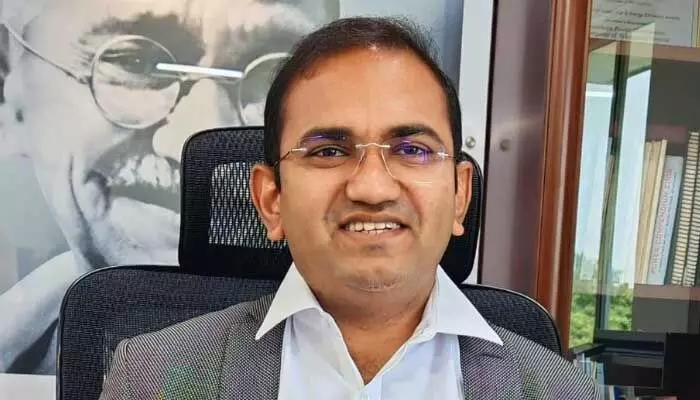 ఒత్తిడిని తగ్గించడానికి అదే ఉత్తమమైన మార్గం: ఫారూఖీ ఒత్తిడిని తగ్గించడానికి అదే ఉత్తమమైన మార్గం: ఫారూఖీ