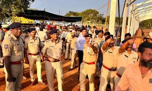 సీఎం పర్యటనకు భారీ భద్రత.. ఏర్పాట్లను పరిశీలించిన సీపీ