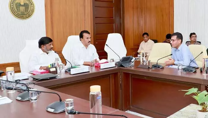 TG: అధికారులకు డిప్యూటీ CM భట్టి కీలక టాస్క్ TG: అధికారులకు డిప్యూటీ CM భట్టి కీలక టాస్క్
