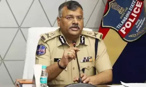 డీజీపీ జితేందర్‌కి జాతీయ మానవహక్కుల కమిషన్ నోటీసులు