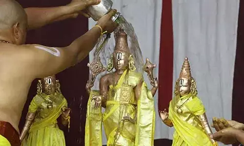 భక్తులకు ముఖ్య గమనిక.. శ్రీవారి సాలకట్ల జ్యేష్టాభిషేకం ఎప్పటినుంచంటే..!