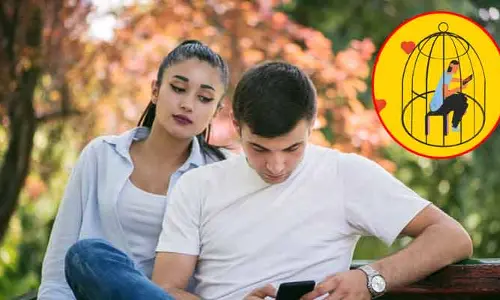 Jealousy : సంబంధాలను దెబ్బతీస్తున్న జెలసీ.. ఈ సంకేతాలు కనిపిస్తే బీ కేర్ ఫుల్ !