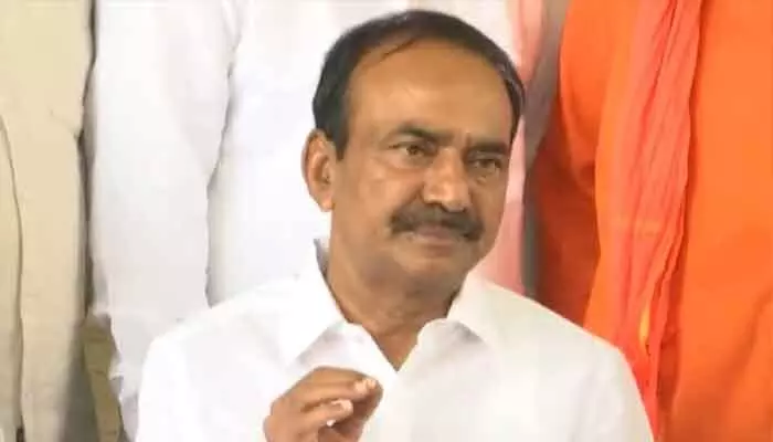 కేబినెట్ నిర్ణయాల మేరకే నిధులు విడుదల చేశా.. కాళేశ్వరం కమిషన్ ఎదుట ఈటల కేబినెట్ నిర్ణయాల మేరకే నిధులు విడుదల చేశా.. కాళేశ్వరం కమిషన్ ఎదుట ఈటల
