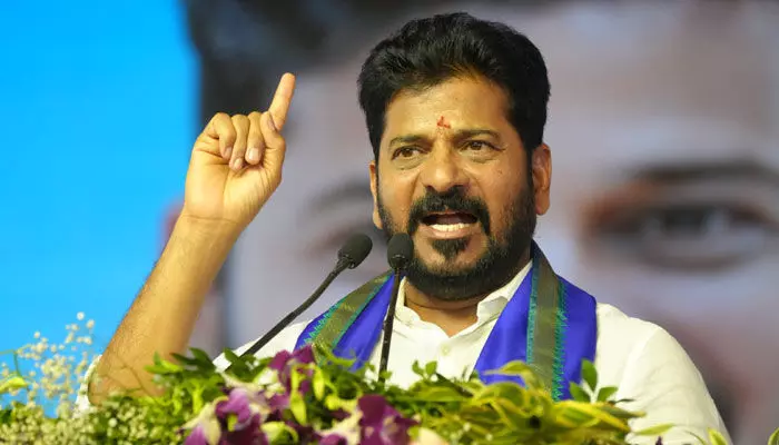 ఆయన లేకుంటే తెలంగాణ వచ్చేదే కాదు.. CM రేవంత్ ఆసక్తికర వ్యాఖ్యలు ఆయన లేకుంటే తెలంగాణ వచ్చేదే కాదు.. CM రేవంత్ ఆసక్తికర వ్యాఖ్యలు