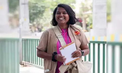 నేను ఒక పోస్టుమ్యాన్!.. ఆకాంక్ష గైక్వాడ్ స్ఫూర్తిదాయక ప్రయాణం