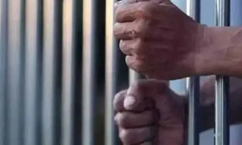 గుంటూరులో రిమాండ్ ఖైదీ పరారీ