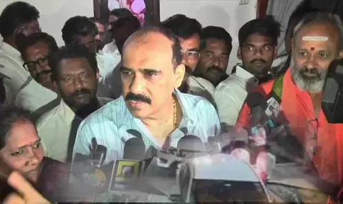 Ex Minister Balineni: ఒంగోలుకు రావల్సిన టైం వచ్చింది.. బాలినేని హాట్​కామెంట్స్​