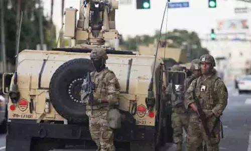 లాస్‌ఏంజెలెస్‌లో అక్రమ వలస తనిఖీలు: ట్రంప్ చర్యలపై గవర్నర్ న్యూసమ్ ఆగ్రహం