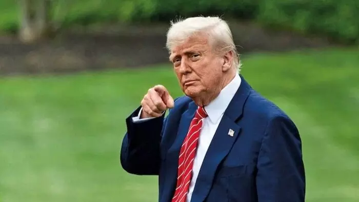 America: అమెరికాలో 12 దేశాల ప్రజలకు నో ఎంట్రీ America: అమెరికాలో 12 దేశాల ప్రజలకు నో ఎంట్రీ