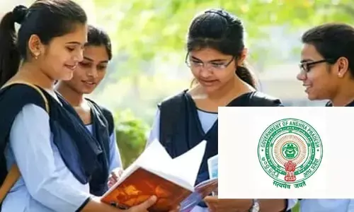 Government: పదో తరగతి, ఇంటర్మీడియట్ టాపర్లకు గుడ్ న్యూస్