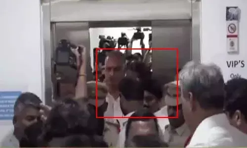 ‘కాళేశ్వరం’ విచారణకు హరీశ్ రావు.. బీఆర్ఎస్ న్యాయవాదులు Vs పోలీసులు